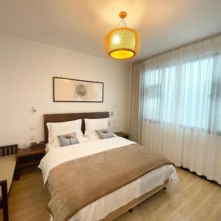 Отель Dali Yanyuan Mountain Retreat Экстерьер фото